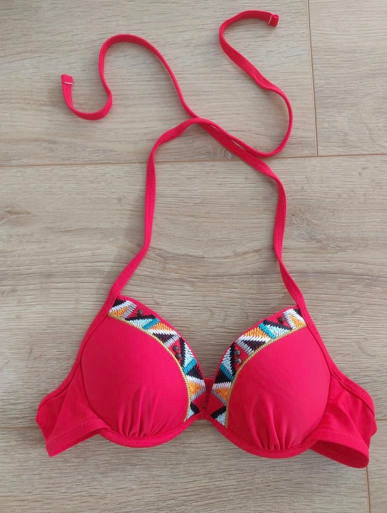 Hunkemöller - Bikini halter top rood mix & match - mt 70a, Kleding | Dames, Verzenden, Zo goed als nieuw, Bikini, Hunkemöller