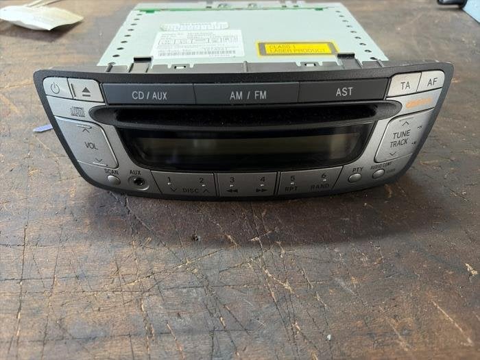 Radio CD Speler van een Peugeot 107, Gebruikt, -, -, -