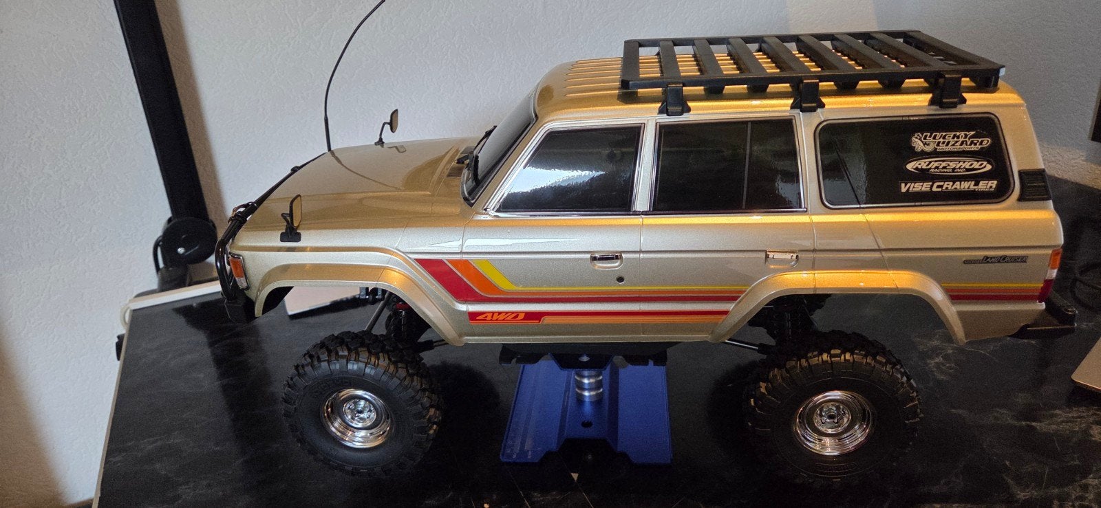 Kyosho KC10 Toyota Land Cruiser 60 RC Crawler RTR, Hobby en Vrije tijd, Modelbouw | Radiografisch | Auto's, Elektro, Auto offroad