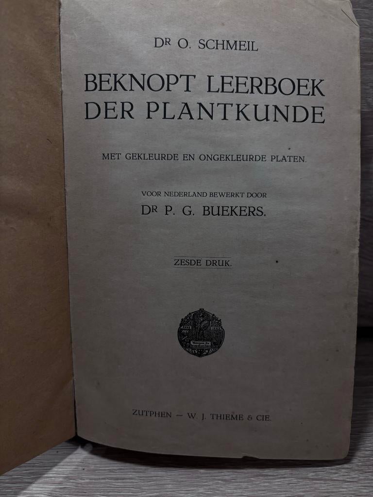 Beknopt Leerboek der Plantkunde - Dr. Schmeil, 6e druk, Boeken, Ophalen of Verzenden, Gelezen