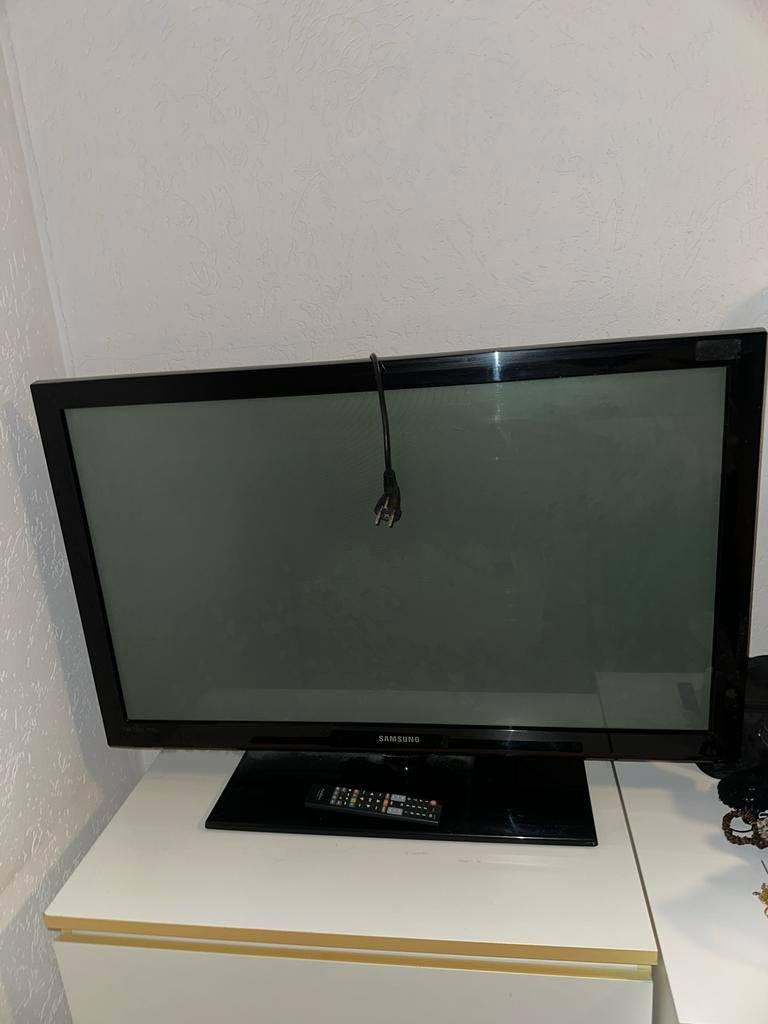 Samsung TV met afstandbediening, Ophalen, Gebruikt, LCD, Samsung