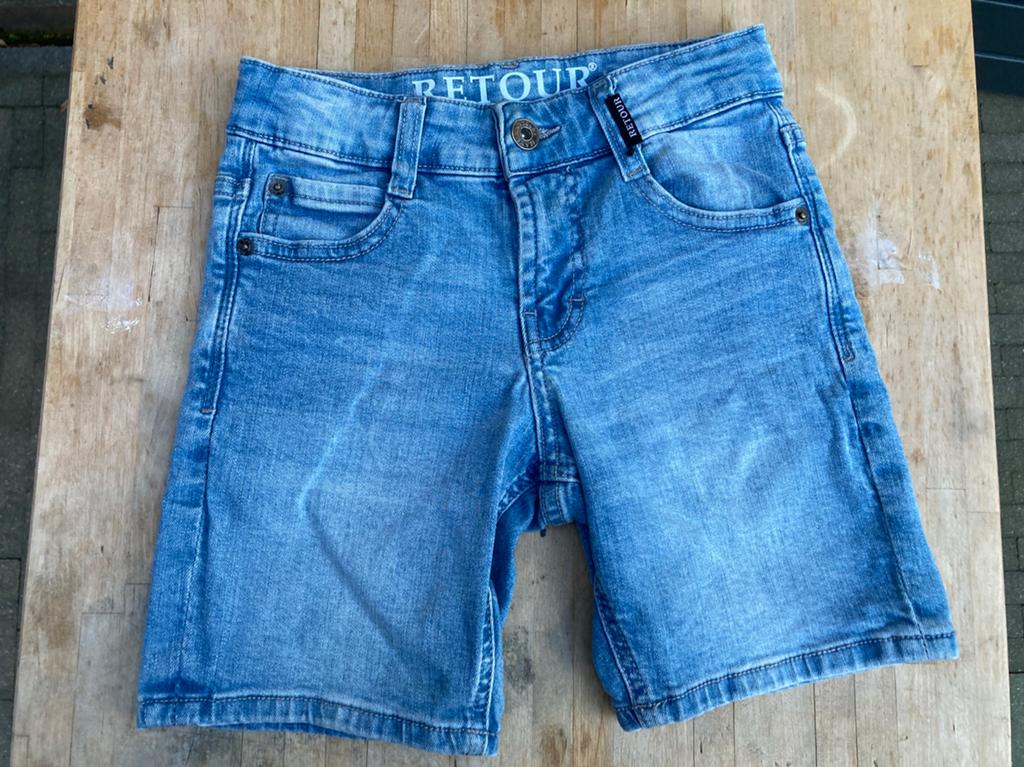 Retour kort broekje maat 128, Kinderen en Baby's, Kinderkleding | Maat 128, Ophalen of Verzenden, Zo goed als nieuw, Meisje, Broek
