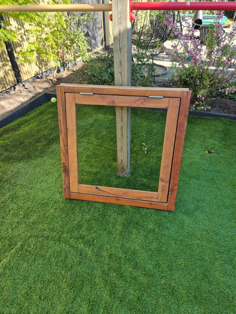 Douglas uitzetraam 80x80 cm, Ophalen of Verzenden
