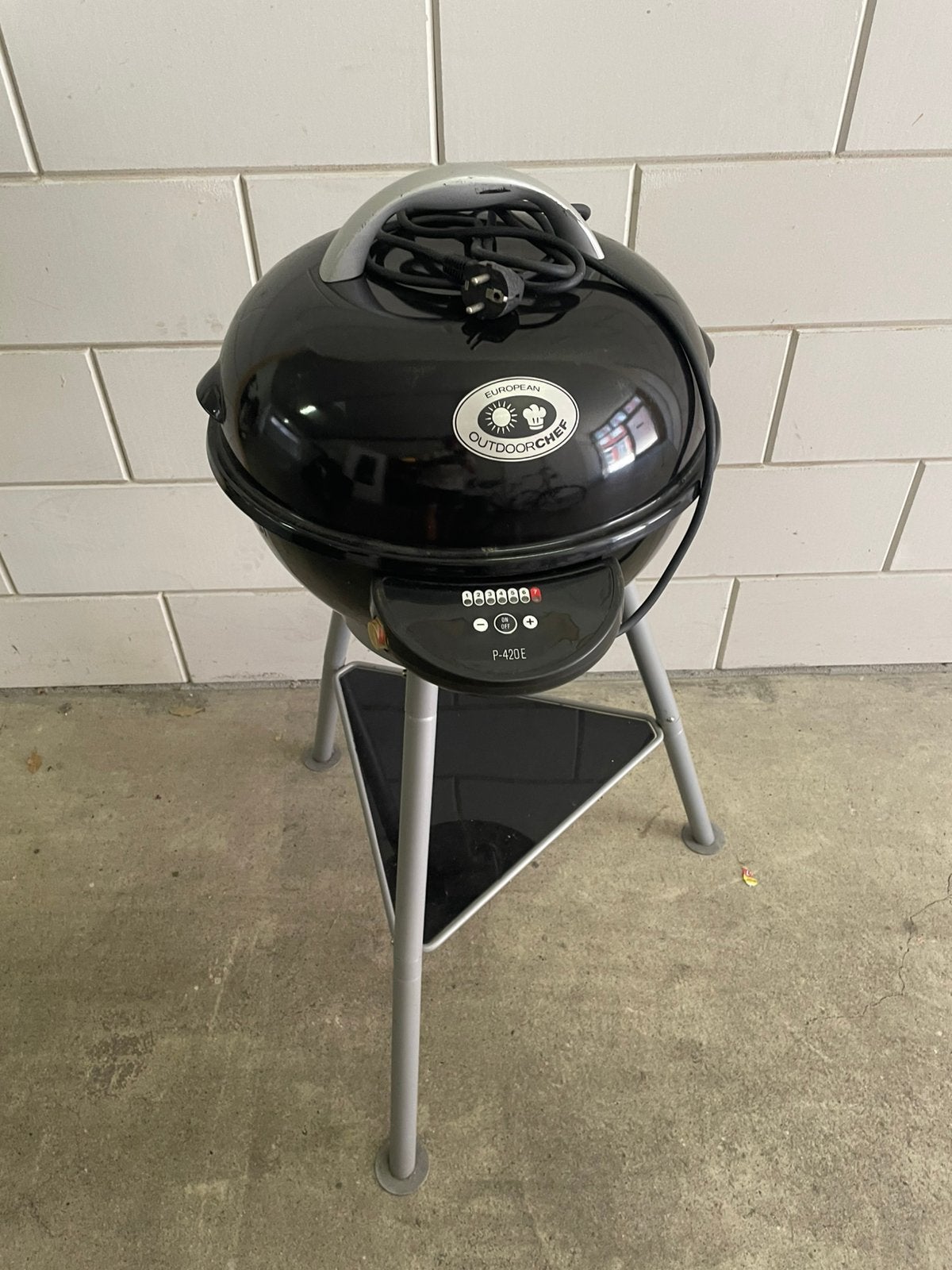 Elektrische BBQ European OutdoorChef P-420E, Ophalen, Zo goed als nieuw