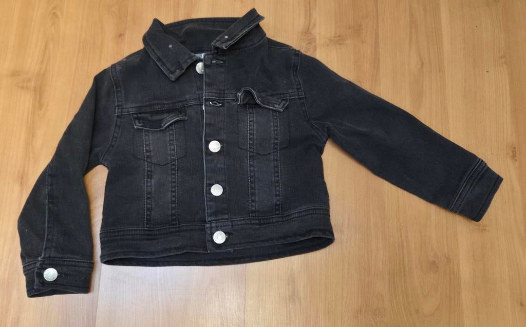 Tussen jas jongen maat 92 spijkerjas, Kinderen en Baby's, Ophalen of Verzenden, Zo goed als nieuw, Jongen, Jas