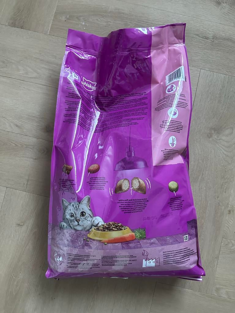 7kg whiskas droogvoer en felix katten soep, Ophalen, Kat
