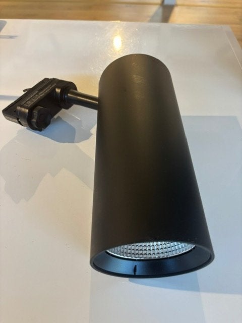 20 LED Tracklights winkelverlichting incl. rails, Ophalen