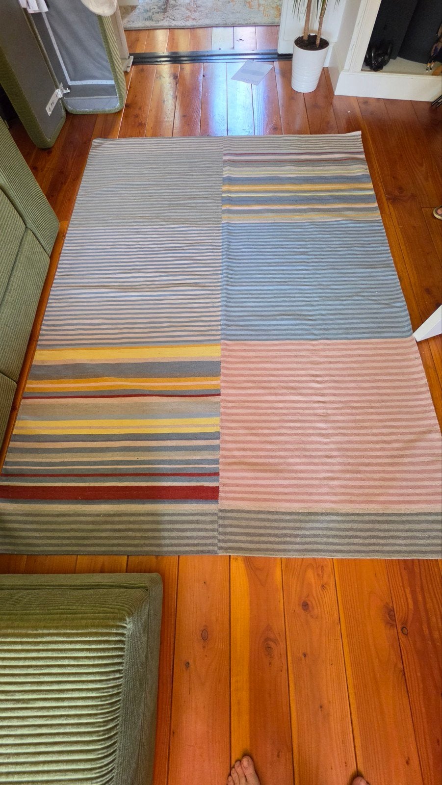 Vloerkleed Buddinge Ikea laagpolig vloerkleed 170x240, Huis en Inrichting, Stoffering | Tapijten en Kleden, Ophalen, 150 tot 200 cm