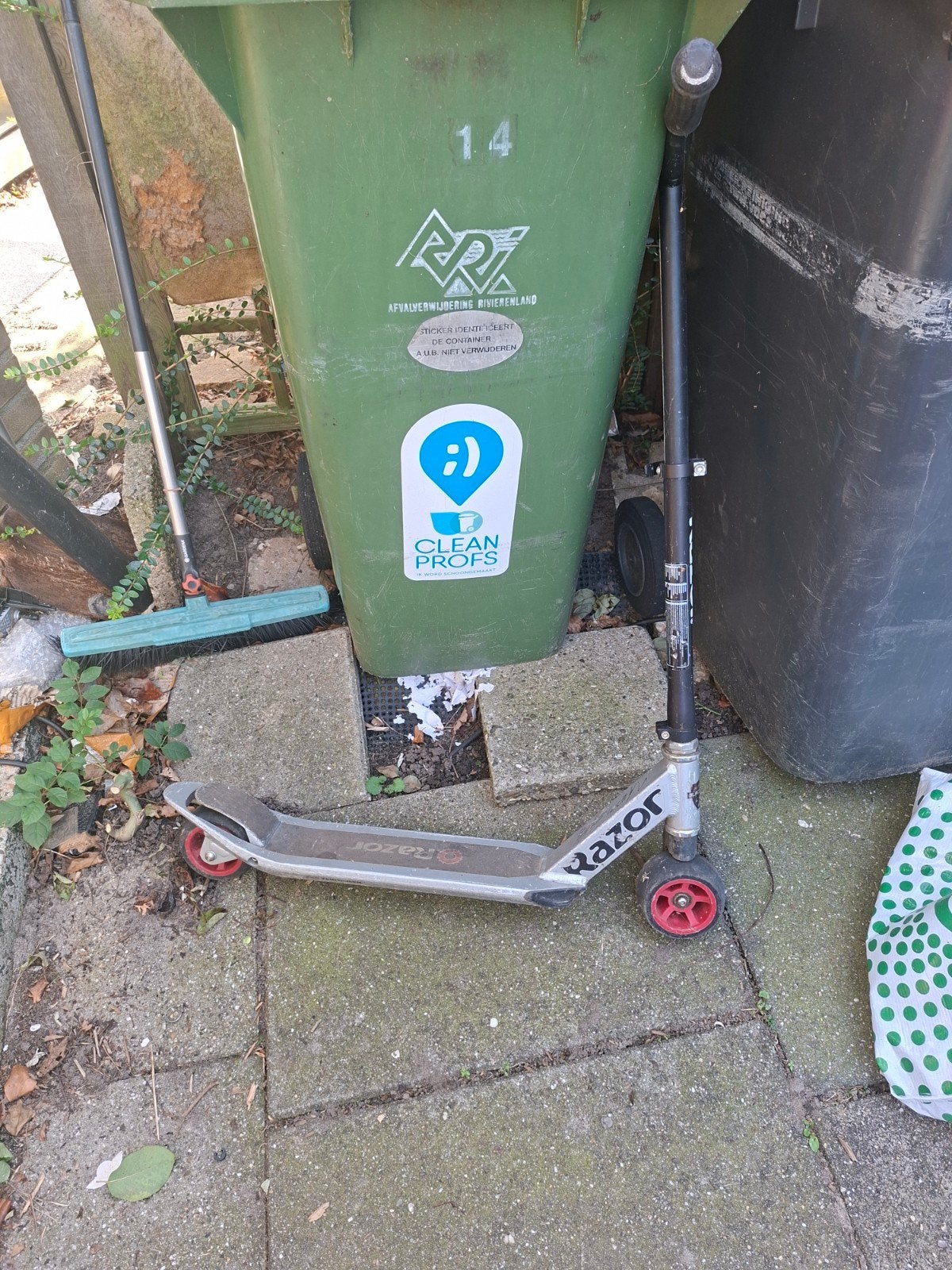 Gebruikte Razor step - ideaal voor kinderen, Fietsen en Brommers, Ophalen, Gebruikt, Gewone step, Razor