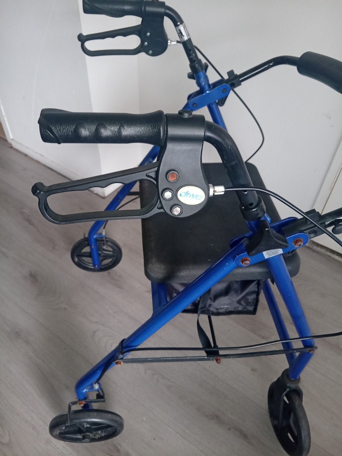 lichtgewicht rolator, Diversen, Ophalen of Verzenden