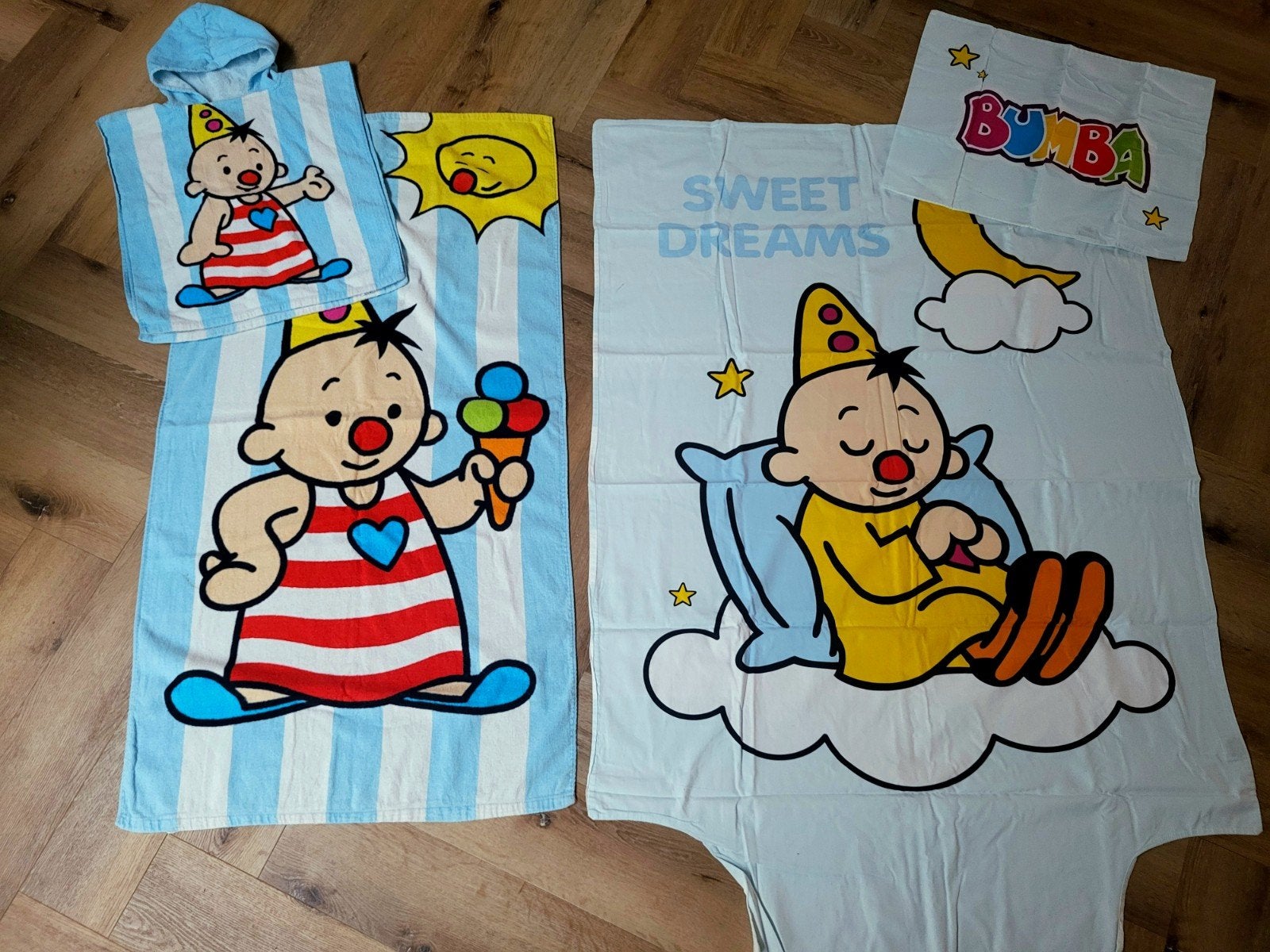 3-delige Bumba set: Badponcho, handdoek en dekbedovertrek, Kinderen en Baby's, Kinderkamer | Beddengoed, Overige merken, Beddengoedset