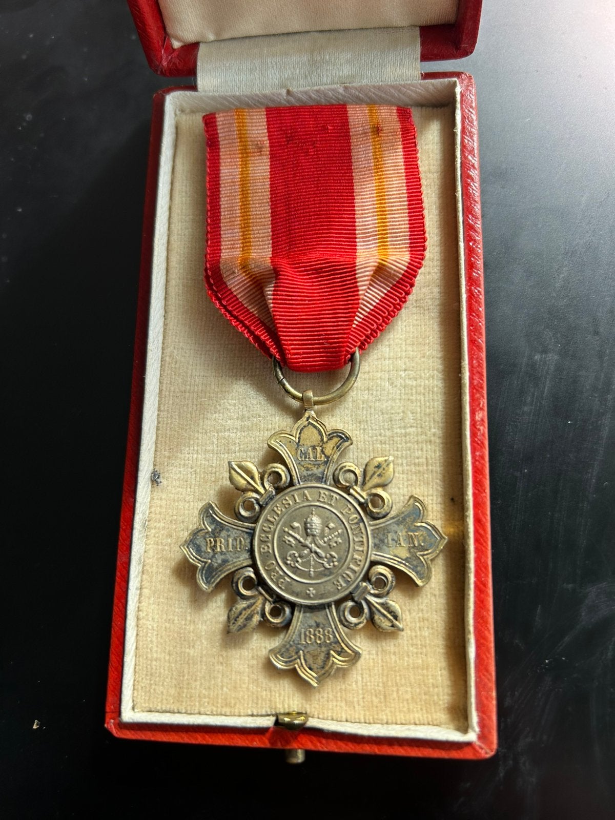 Pro Ecclesia et Pontifice pauselijke onderscheiding, Ophalen of Verzenden, Brons, Buitenland