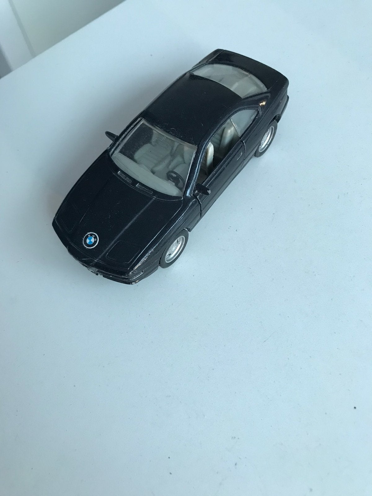 Bmw 850, Ophalen, Zo goed als nieuw, Auto