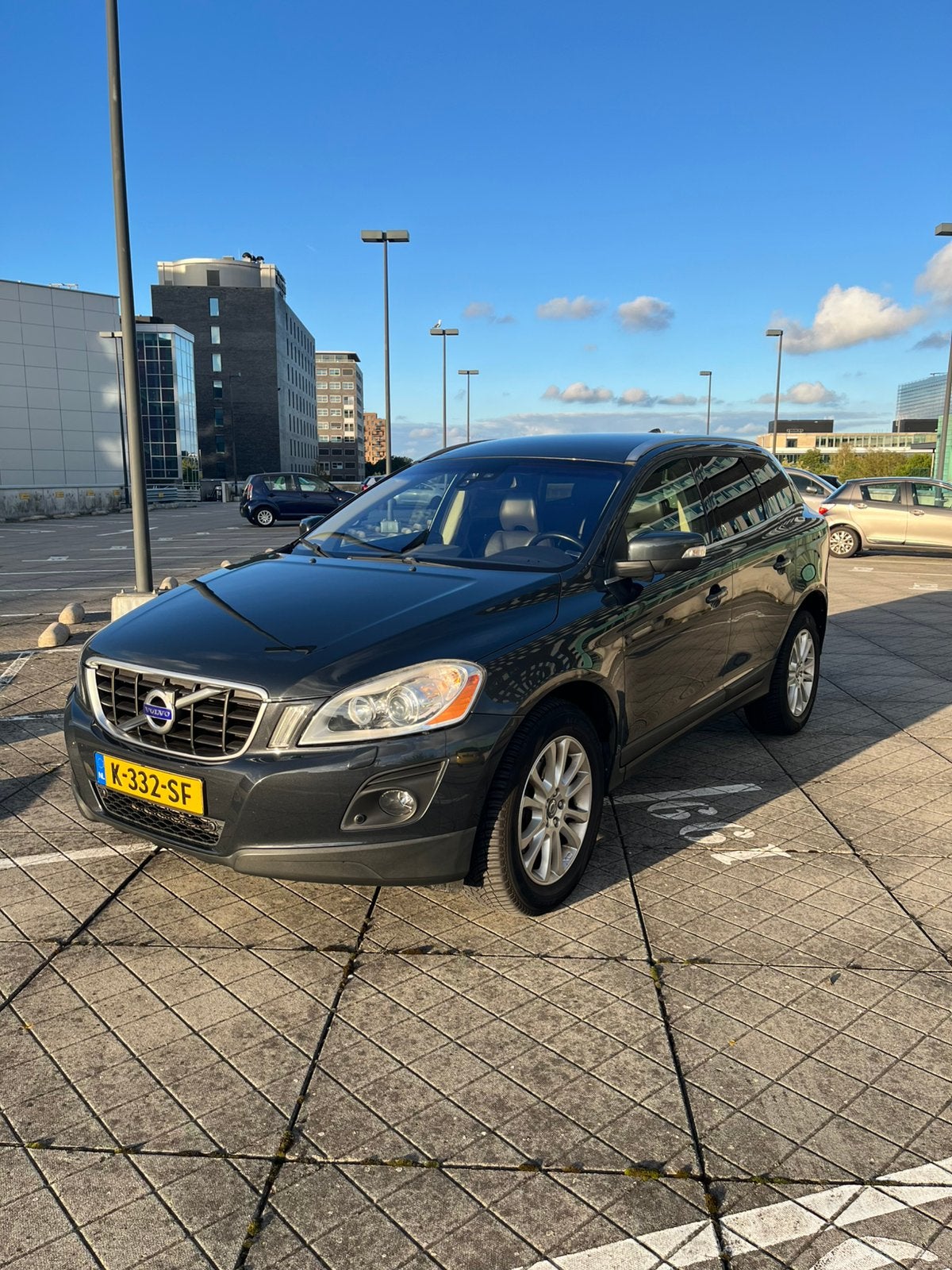 Volvo XC60 3.0 T6 AWD Geartronic 2009 Zwart- 185.500km, Auto's, Automaat, 1748 kg, 2953 cc, 2000 kg