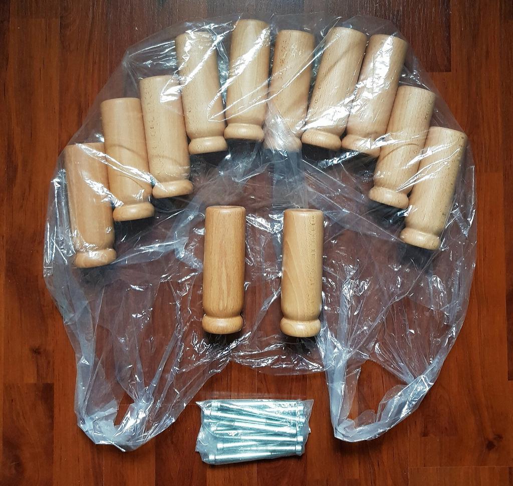 12 Ronde houten meubel boxspring stoel poten rond berkenhout, Ophalen of Verzenden, Zo goed als nieuw