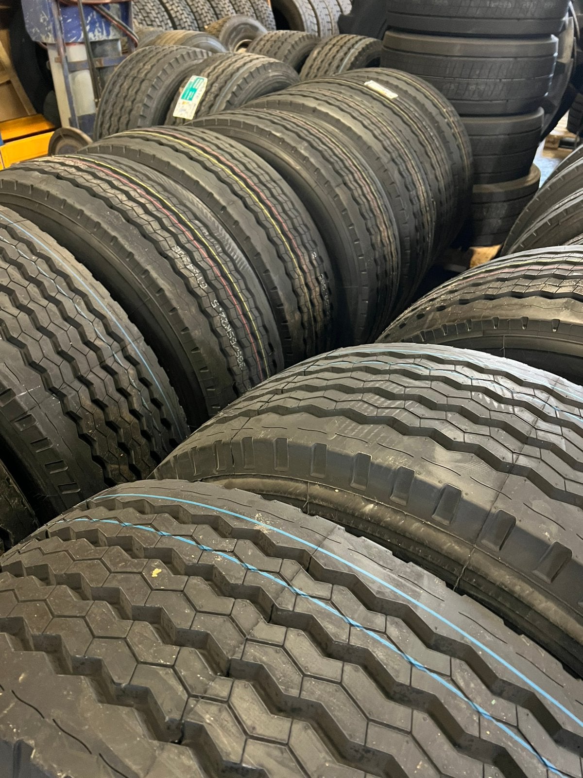 385/65r22.5 Trailerbanden nieuw, Zakelijke goederen, Agrarisch | Onderdelen | Banden, Velgen en Assen, Ophalen