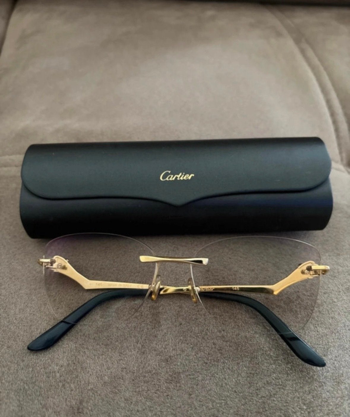 Cartier bril zonder sterkte - Zo goed als nieuw, Sieraden, Tassen en Uiterlijk, Zonnebrillen en Brillen | Dames, Ophalen of Verzenden