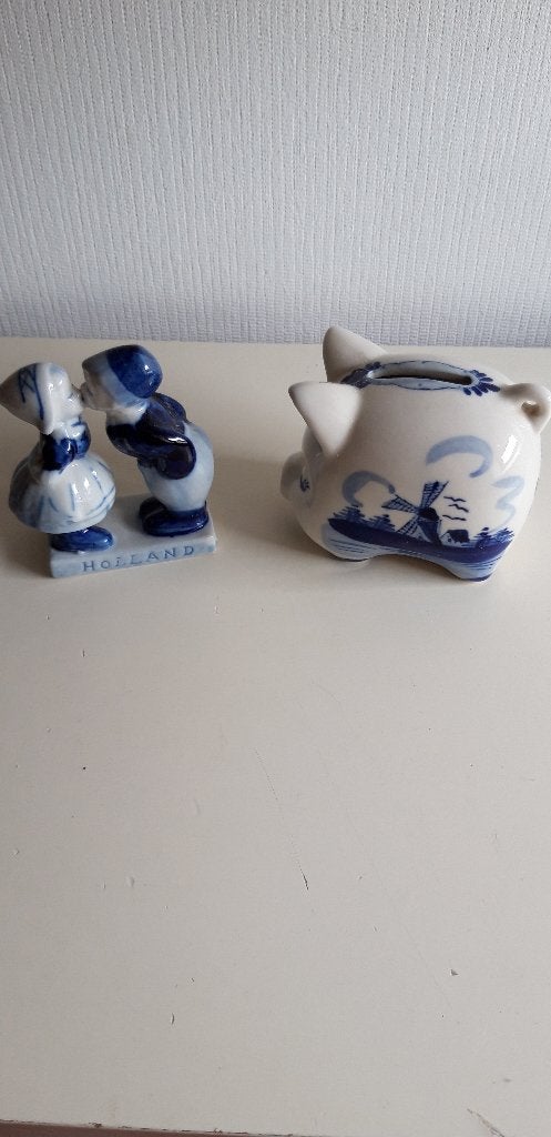 Delfst blauwe spaarpot en beeldjes, Ophalen of Verzenden