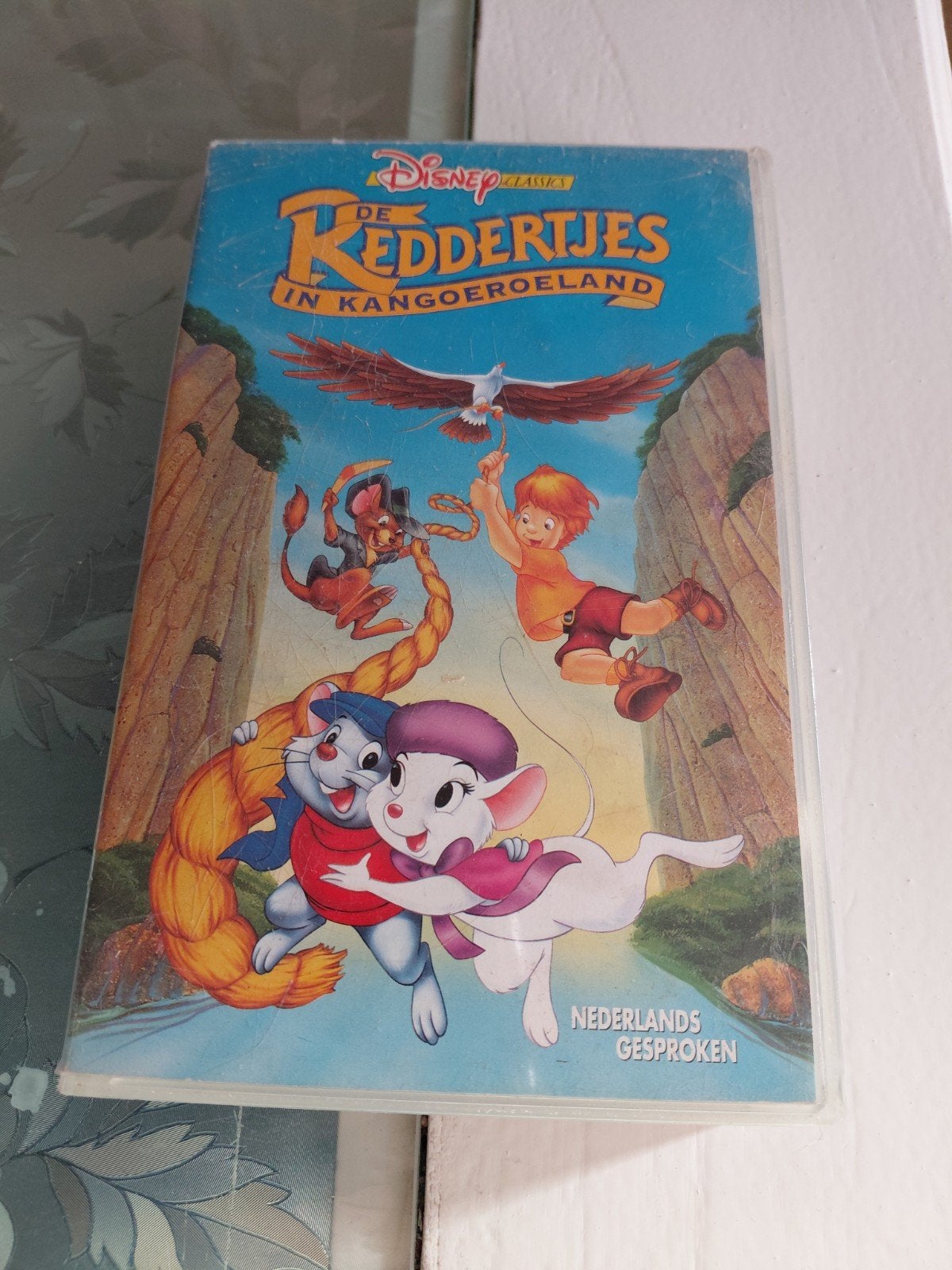 Disney Classics De Reddertjes videoband., Cd's en Dvd's, Gebruikt, Tekenfilm, Alle leeftijden, Ophalen of Verzenden