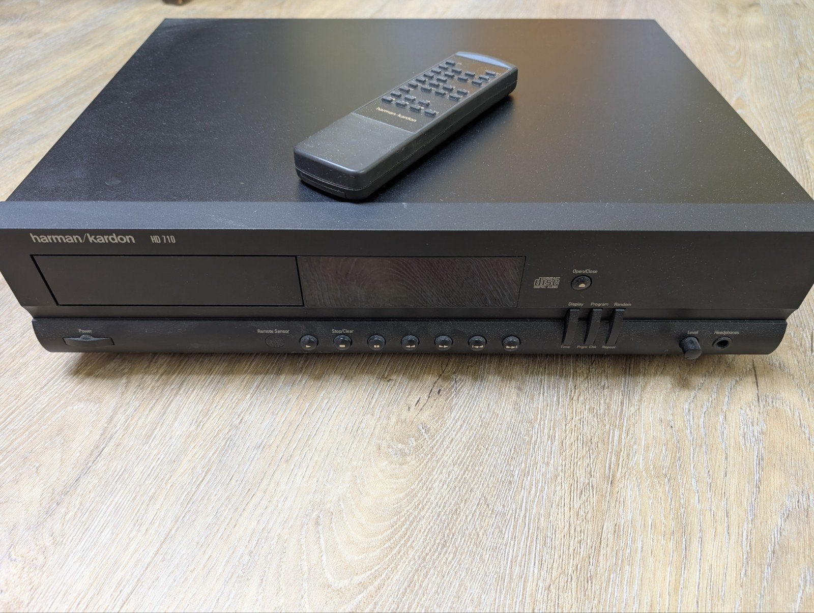 Harman Kardon HD 710 CD-speler met afstandsbediening, Audio, Tv en Foto, Ophalen of Verzenden, Zo goed als nieuw, Overige merken