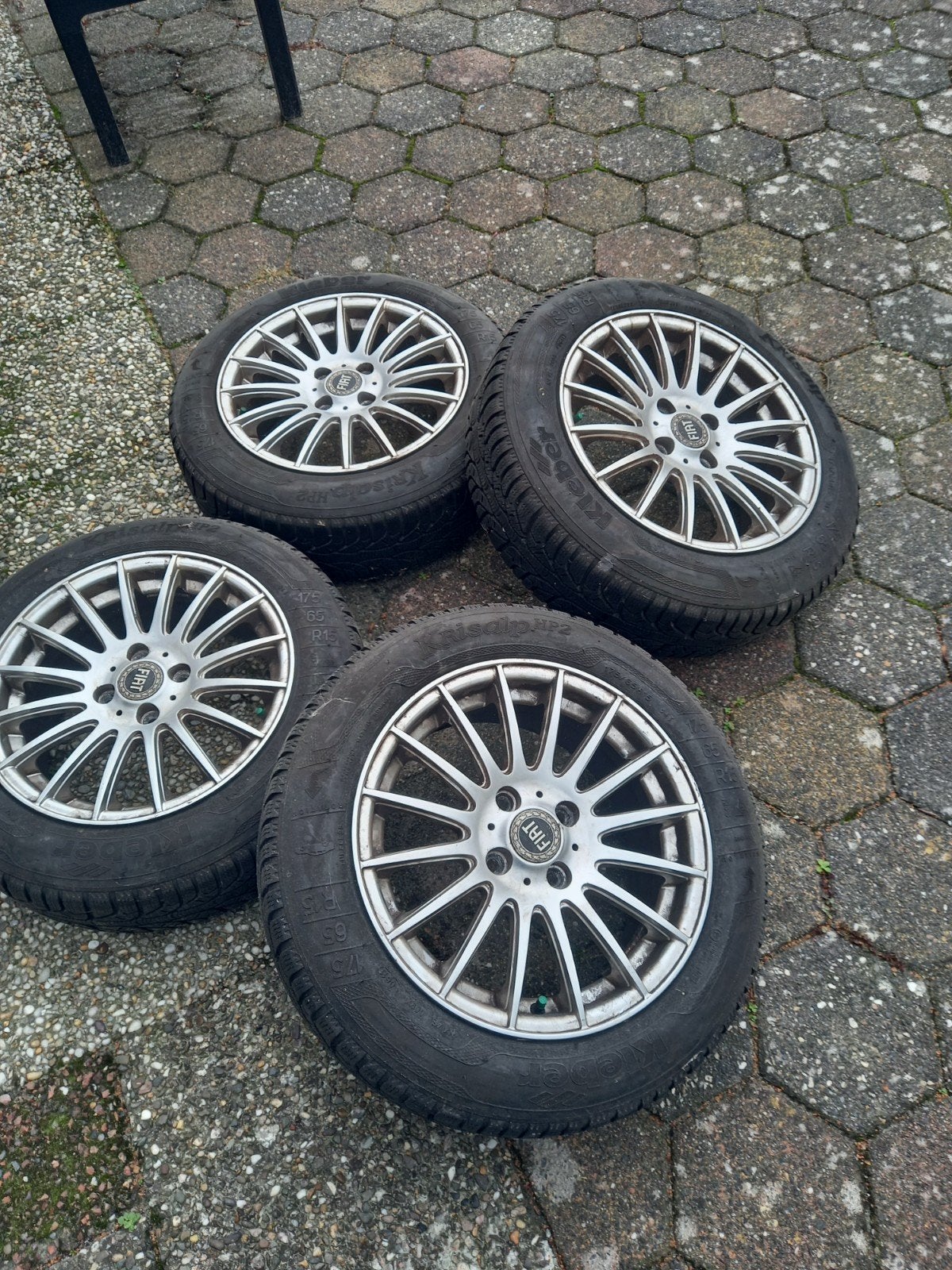 Fiat velgen met winterbanden 15 inch 4x100, Auto-onderdelen, Ophalen, Gebruikt, 15 inch, 175 mm