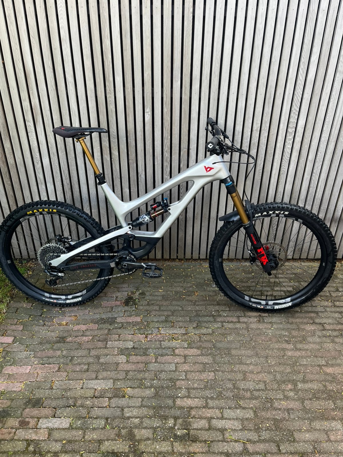 Yt capra pro race 27,5 enduro, 57 cm of meer, Zo goed als nieuw, Schijfrem, Ophalen