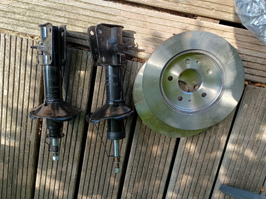 Nieuwe schokdempers + schijfremmen Daihatsu Terios (1e gen), Ophalen of Verzenden, Nieuw, Daihatsu
