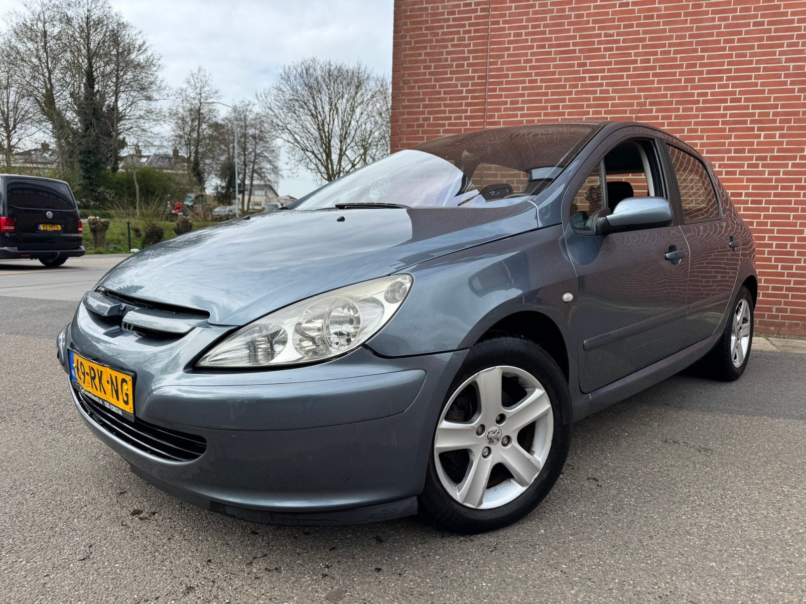 Peugeot 307 1.6 16V Elec ramen/ Airco/ 5 drs/ 1j Apk/ Koopje, Auto's, Peugeot, Voorwielaandrijving, Euro 5, Stof, Zwart