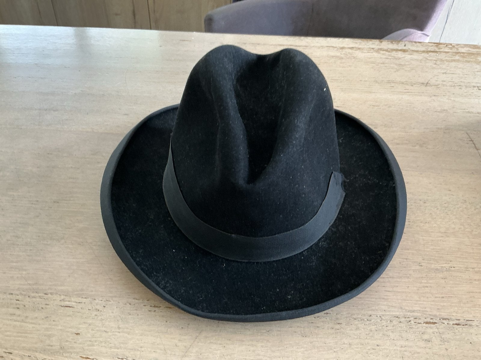 Vintage The Royal Hat Hoed-antieke gleufhoed.Theater,Toneel, Kleding | Heren, Ophalen of Verzenden, Gedragen, One size fits all