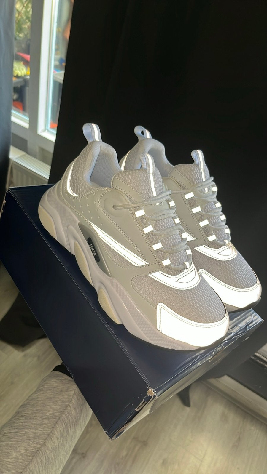 Dior B22 white, Kleding | Heren, Ophalen, Wit, Overige typen, Zo goed als nieuw