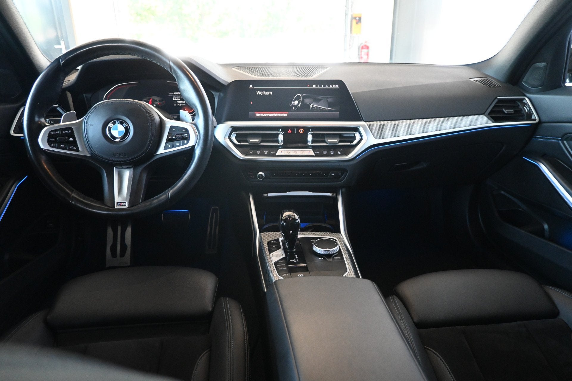 BMW 3 Serie Touring 320i Automaat Business Edition Plus M-Pa, Auto's, 1998 cc, 4 cilinders, Met garantie (alle), Zwart