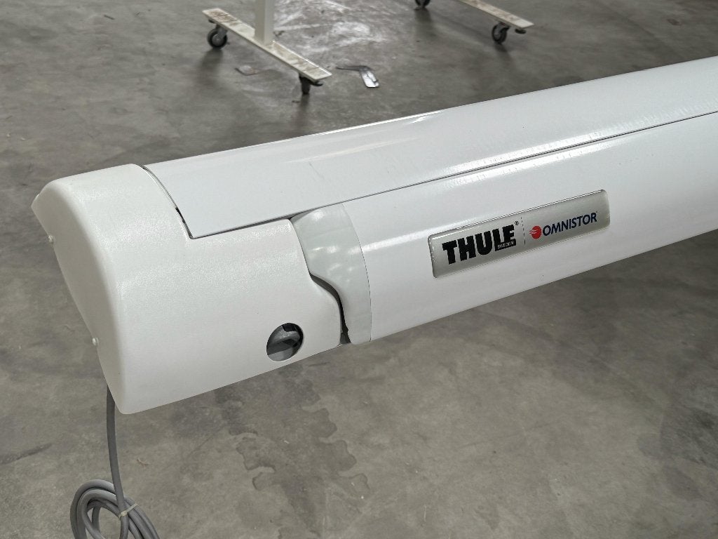 thule omnistor 6900 - 4,5m - luifel - demo, Ophalen, Zo goed als nieuw