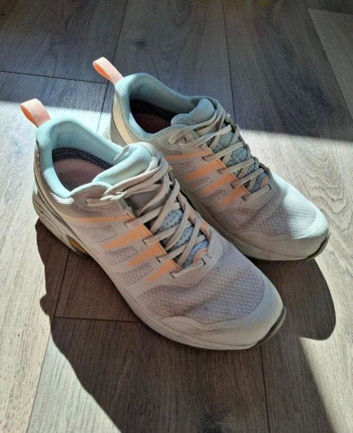 Wandelschoenen Human Nature maat 40 ZGAN, Beige, Zo goed als nieuw, Human Nature, Wandelschoenen