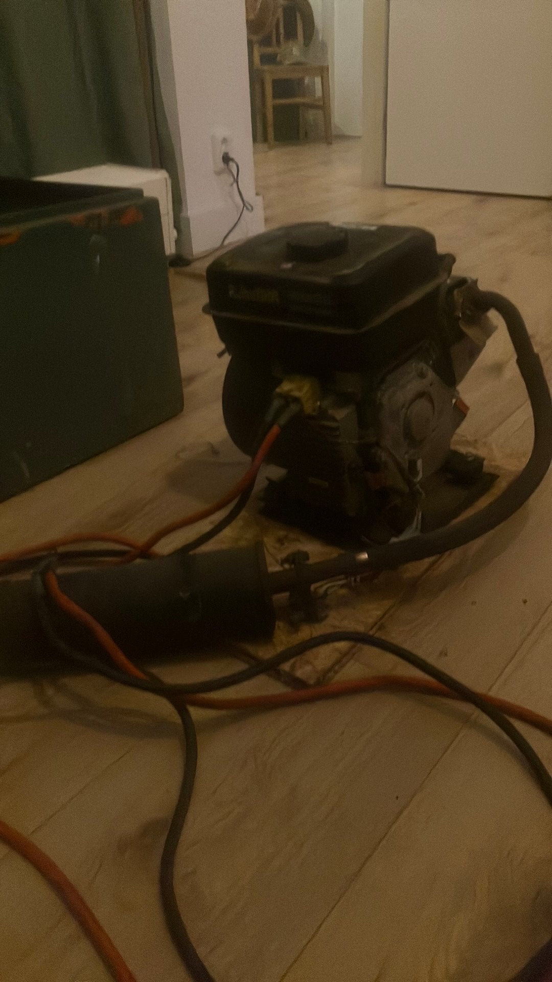 48volt aggregraat 7000w benzine zelfregelent, Ophalen of Verzenden, Zo goed als nieuw, Minder dan 5 kVA, Benzine