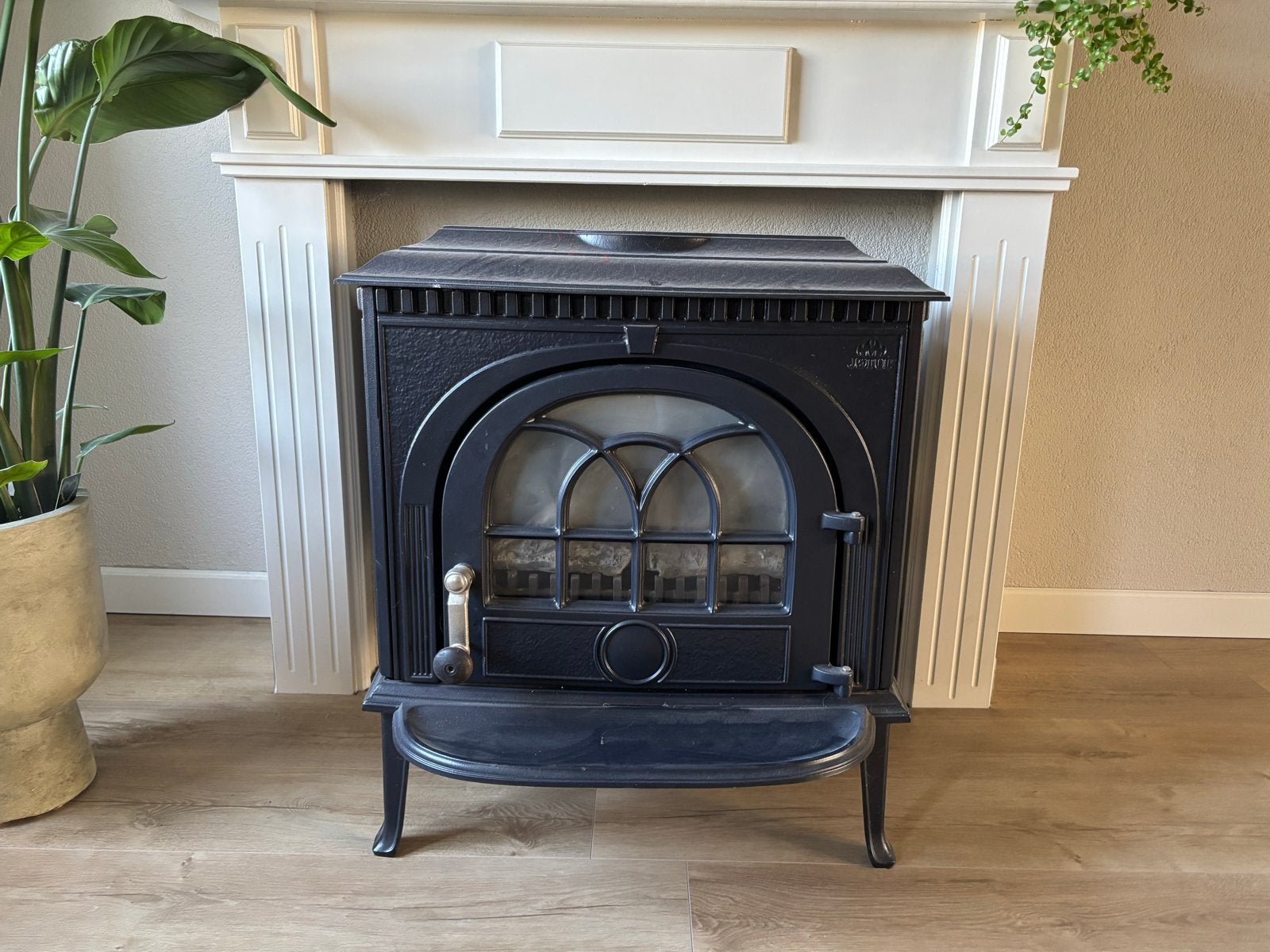 Jotul gietijzeren gaskachel nummer 8, Ophalen, Gebruikt, Gas, Vrijstaand