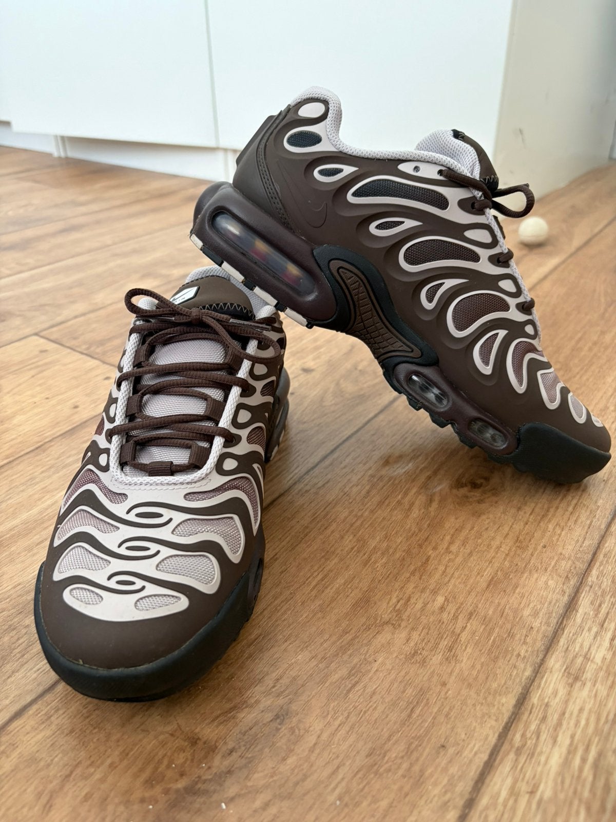 Nike Air Max Plus Drift, Kleding | Dames, Bruin, Ophalen of Verzenden, Sneakers of Gympen, Zo goed als nieuw