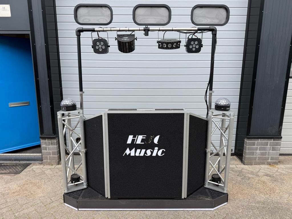 Complete inklapbare DJ booth met verlichting en wielen, Ophalen, Zo goed als nieuw, Dj-set, Overige merken