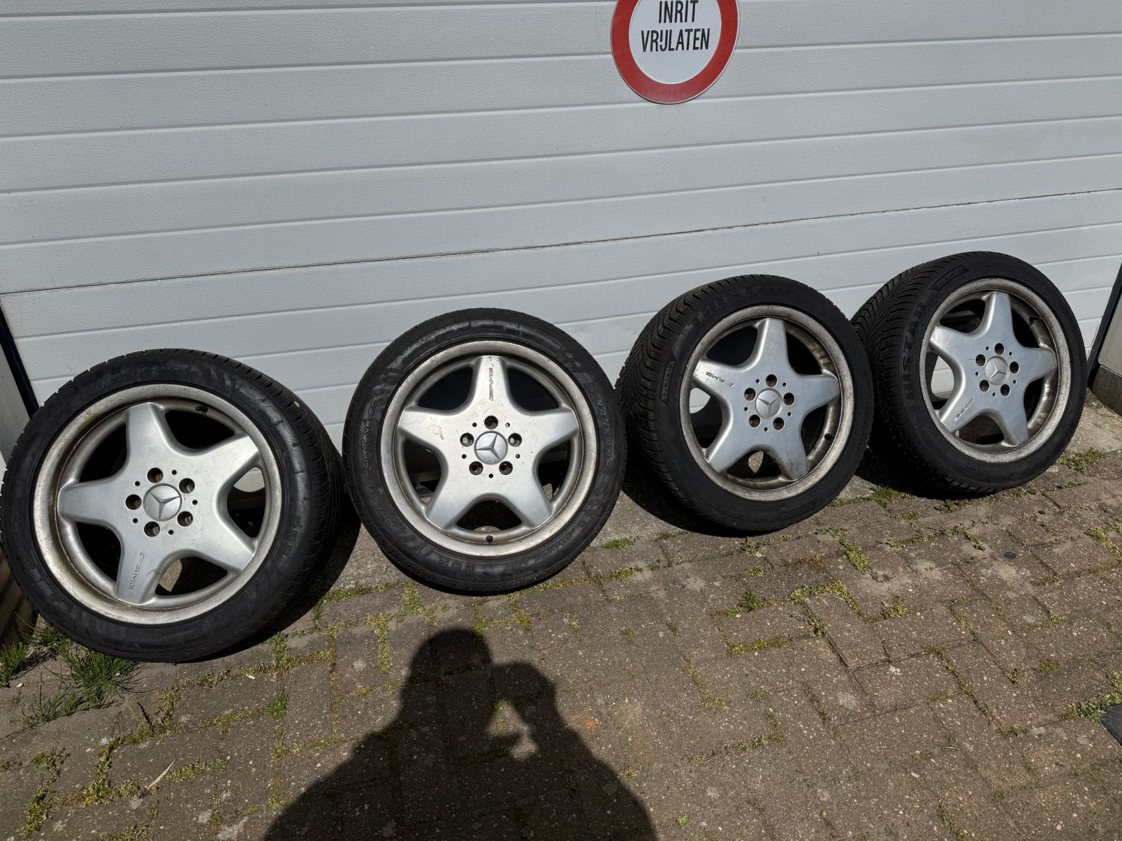 Mercedes w124 originele velgen en banden17 inch Amg breedset, Auto-onderdelen, Ophalen, 18 inch, Velg(en), Zomerbanden