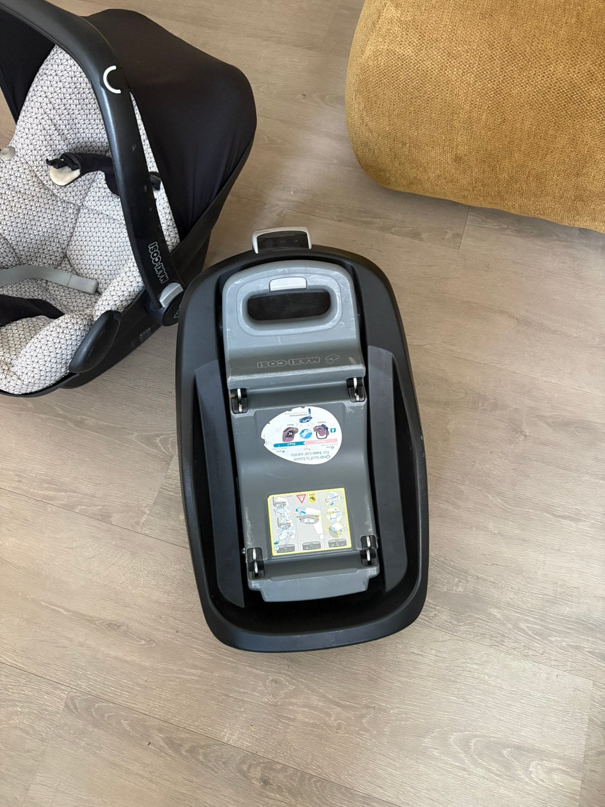 Maxi-Cosi Familyfix base, Ophalen, Gebruikt, Maxi-Cosi, Isofix