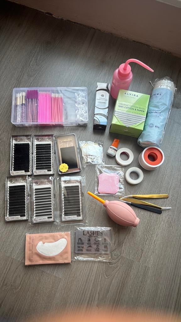 Complete startersset wimperstyliste, Ophalen, Zo goed als nieuw, Gehele gezicht