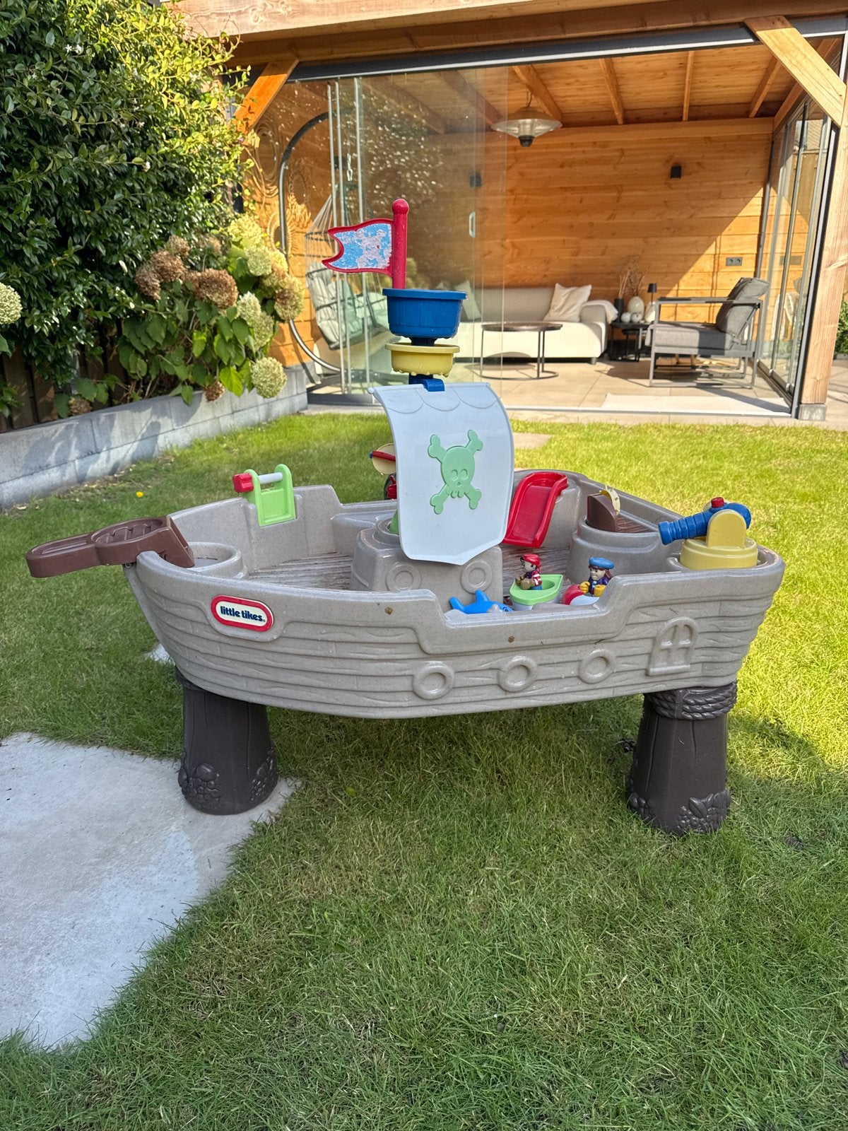 Little Tikes Piratenschip Water Tafel, Ophalen, Gebruikt, Jongen of Meisje