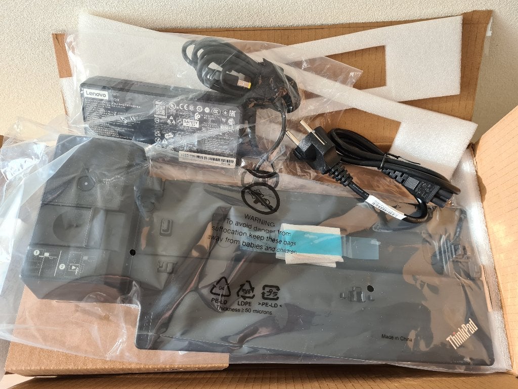 Lenovo ThinkPad Ultra Docking Station (Europe/Korea) - NIEUW, Lenovo ThinkPad, Nieuw, Ophalen of Verzenden, Docking station