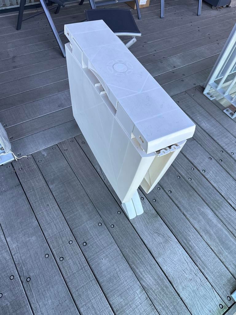 Inklapbare kunststof tuintafel - 2 delen, Tuin en Terras, Ophalen, Gebruikt, Rechthoekig, Kunststof