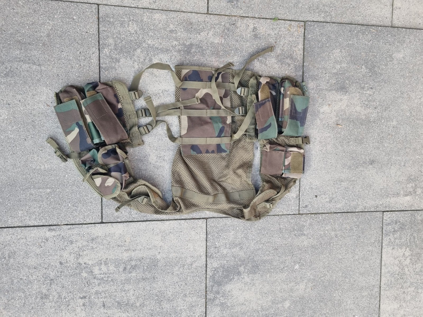 Militair tactisch vest camouflage, Ophalen of Verzenden, Landmacht, Overige gebieden, Kleding of Schoenen