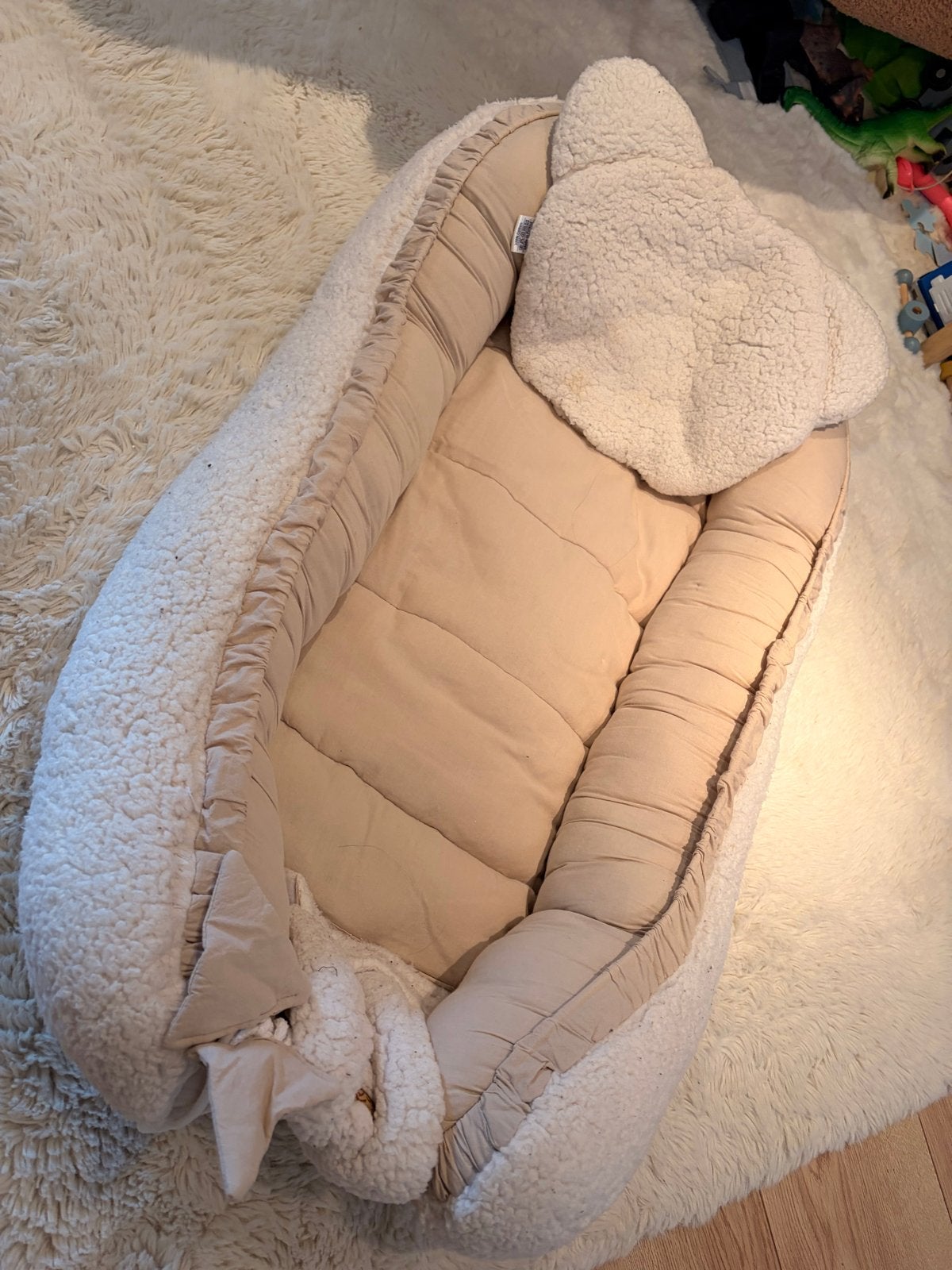 Babynestje omkeerbaar - beige/wit, Ophalen, Zo goed als nieuw