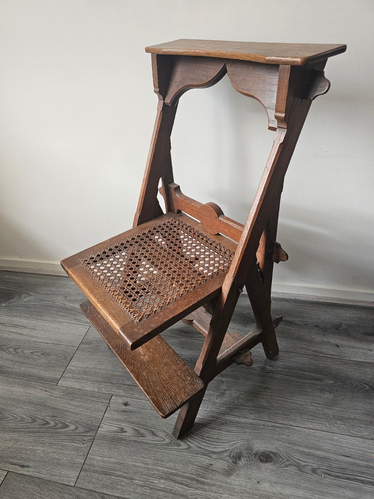 Biechtstoeltje, Antiek en Kunst, Antiek | Meubels | Stoelen en Banken, Ophalen of Verzenden