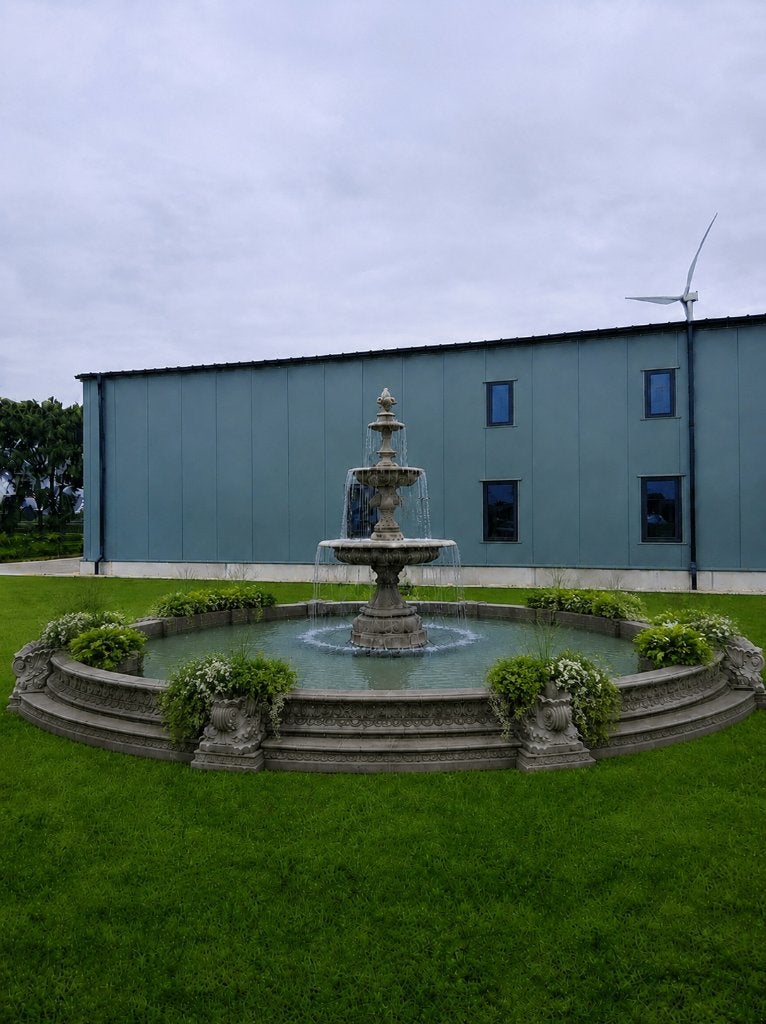 Mega mega kolossale fontein met rand, Tuin en Terras, Waterpartijen en Fonteinen, Ophalen, Nieuw, Beton, Fontein