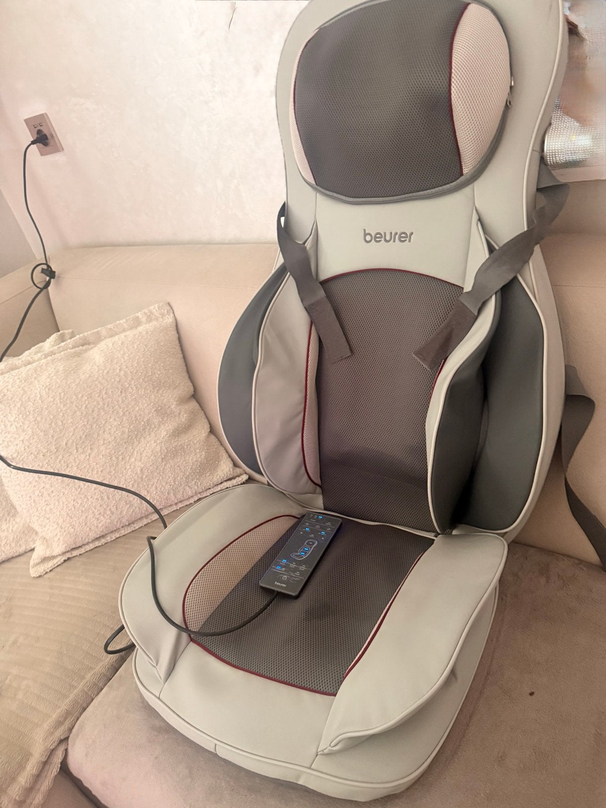 Beurer Shiatsu Massageapparaat voor rug en nek, Ophalen of Verzenden, Gebruikt