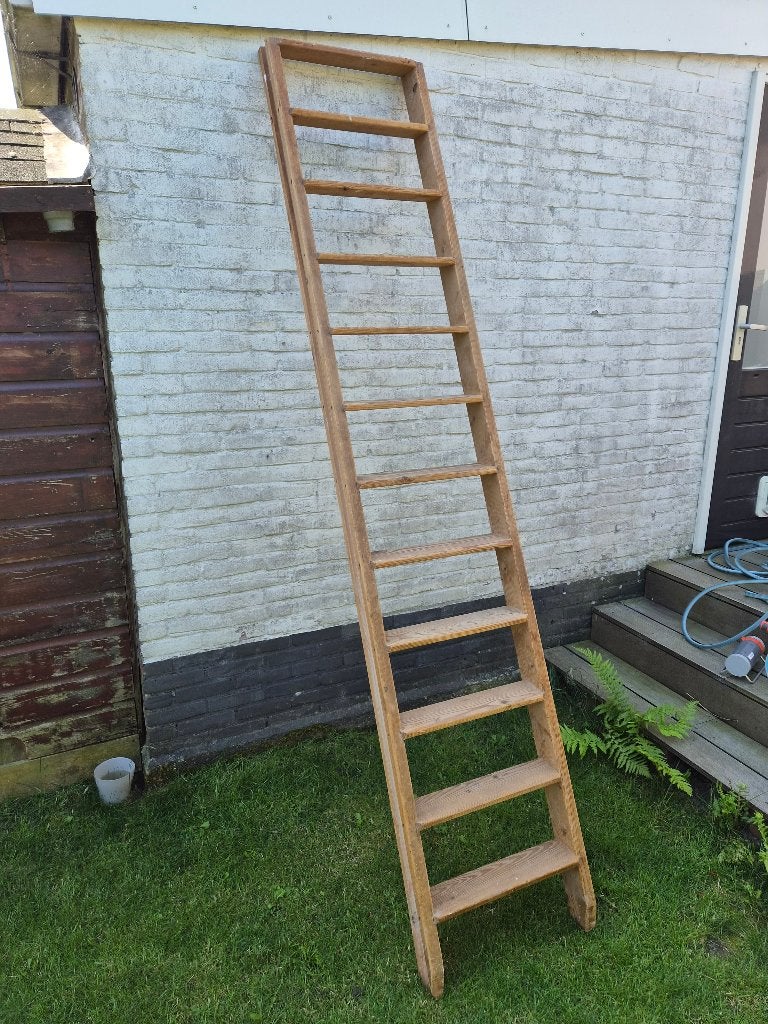 Houten Trap (ladder), Doe-het-zelf en Verbouw, Ladders en Trappen, Ophalen, Gebruikt, Trap, 2 tot 4 meter