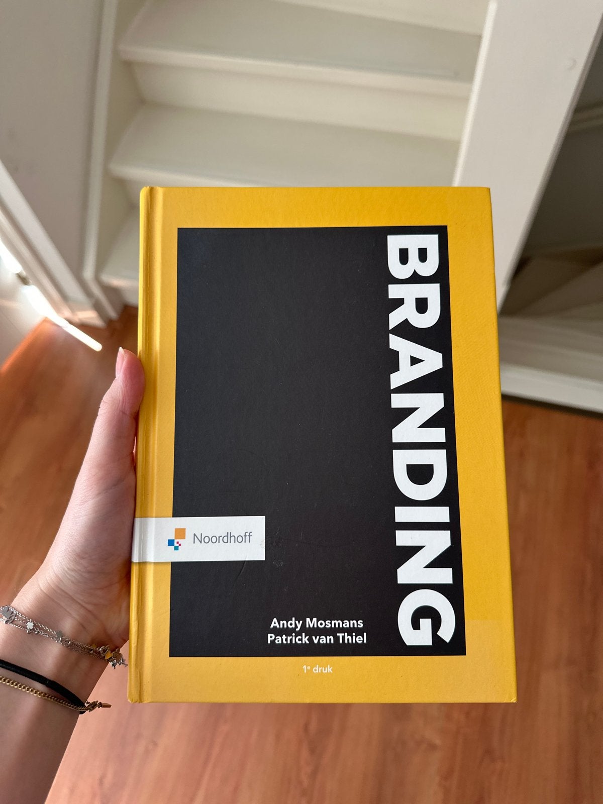 Boek Branding - Mosmans & Van Thiel (Noordhoff), Ophalen of Verzenden, Gamma, Zo goed als nieuw, HBO